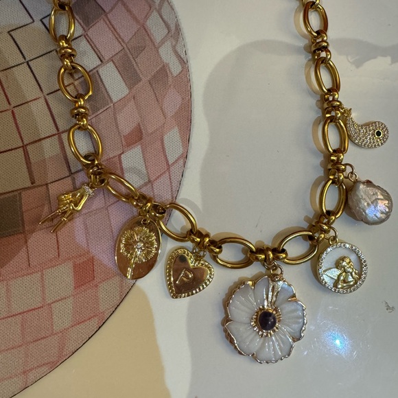 Charm Necklace💫 - Picture 1 of 3